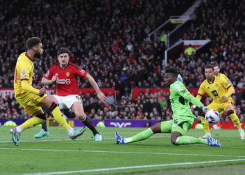 Premier League : André Onana fébrile, Manchester s’impose