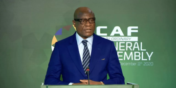 Constant Omari vole au secours de Samuel Eto’o