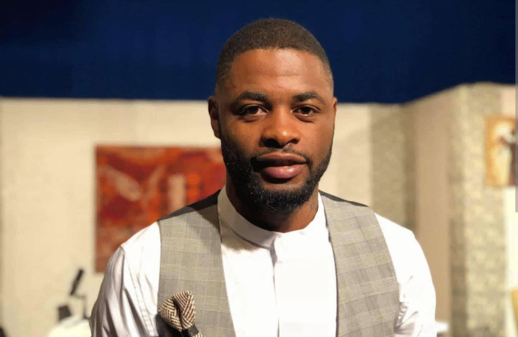 Hugo Ekitike, Alexandre Song, Marc Brys