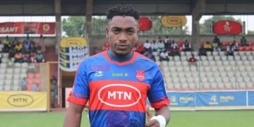 Boris Kache, Bamboutos Fc, Les Astres de Douala
