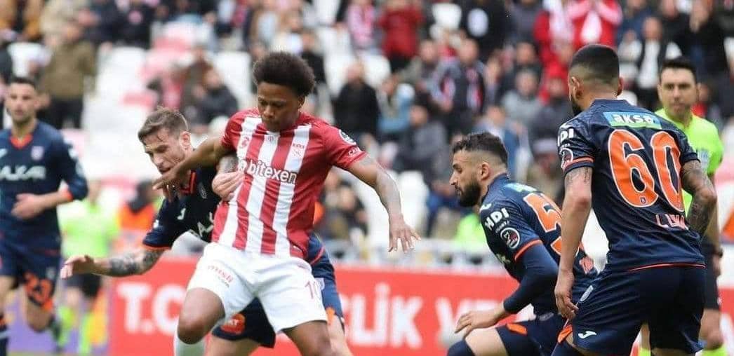 Trabzonspor, Clinton Njie, Super Lig