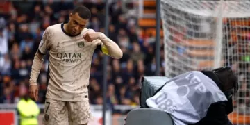 Ligue 1 : Le PSG écrase Lorient et Darlin Yongwa