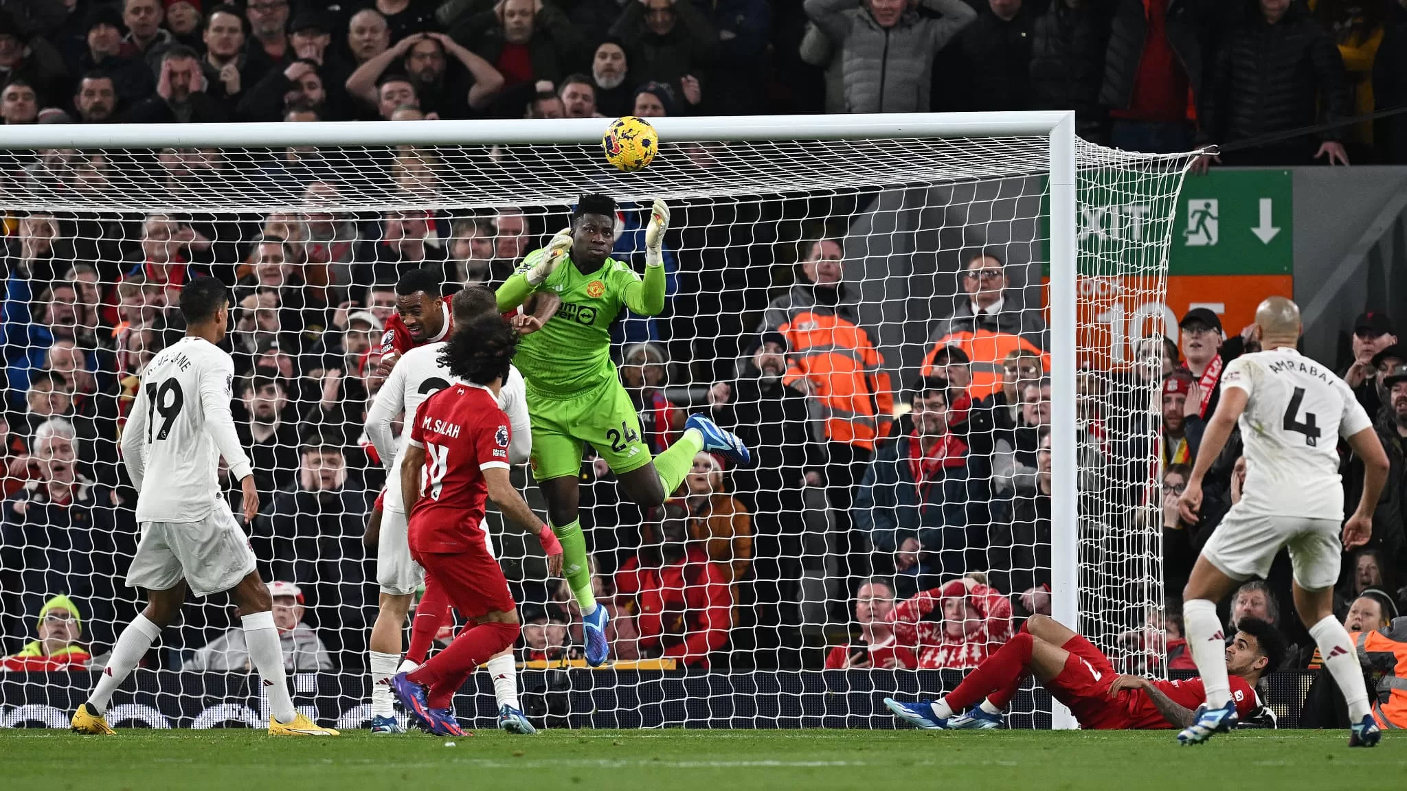 PL : Onana et Manchester accrochent Liverpool