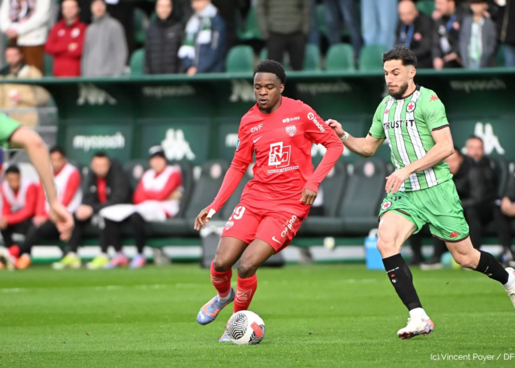 Loïc Etoga et Dijon FC bousculent le Champion Red Star