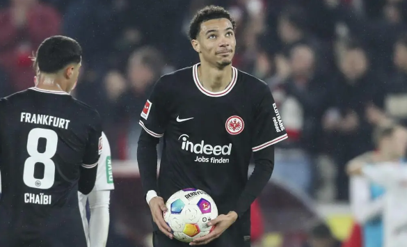 Pour Hugo Ekitiké c’est l’équipe de France ou rien