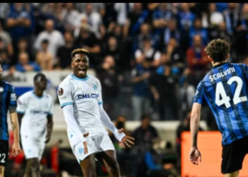 Faris Pémi Moumbagna, Olympique de Marseille, Ligue Europa