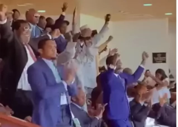 Eto'o - Kombi Mouelle