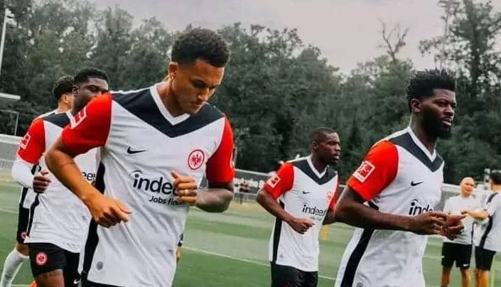 Jérôme Onguéné, Bundesliga, Eintracht Francfort