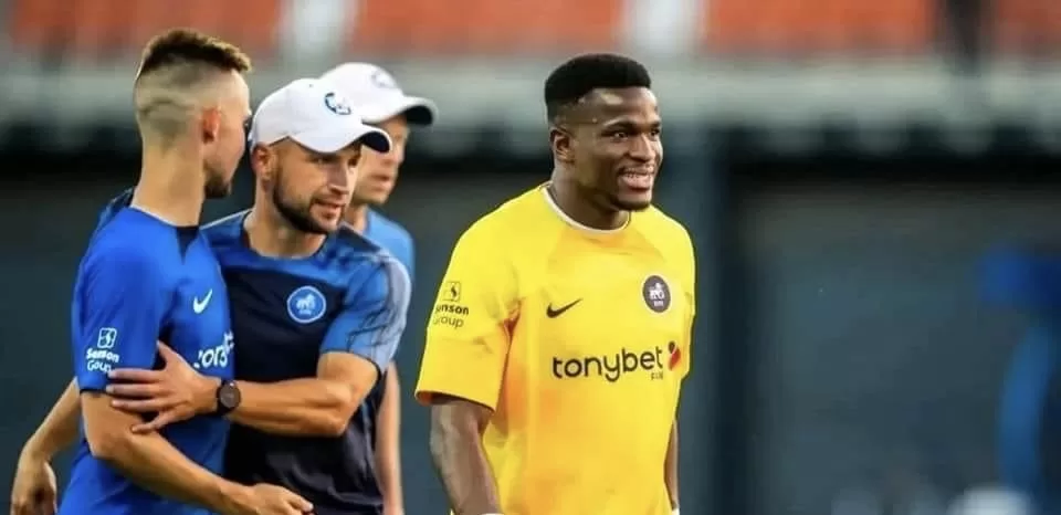 LDC (Q) : troisième clean sheet pour Fabrice Ondoa