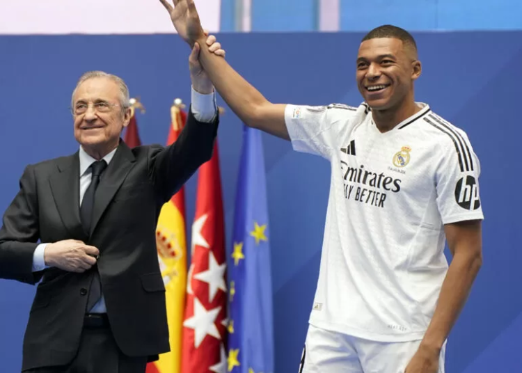 Kylian Mbappé, Réal Madrid, France