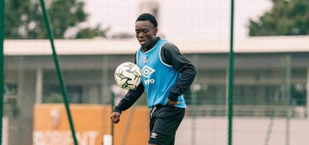 Arthur Avom, FC Lorient, Ligue 2