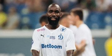 Moumi Ngamaleu, Dynamo Moscou, Russie