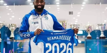 Dinamo Moscou : Moumi Ngamaleu prolonge jusqu’en 2026