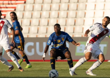 Ligue 2 : Younoussa et Rodez s’inclinent d’entrée