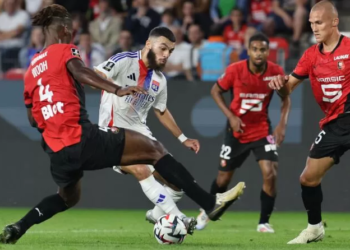 Ligue 1 : Christopher Wooh assure, Rennes rassure