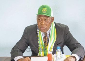 Fauve Azur, Norbert Nya, Fécafoot