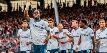 Olympique de Marseille, Faris Pemi Moumbagna, Ligue 1