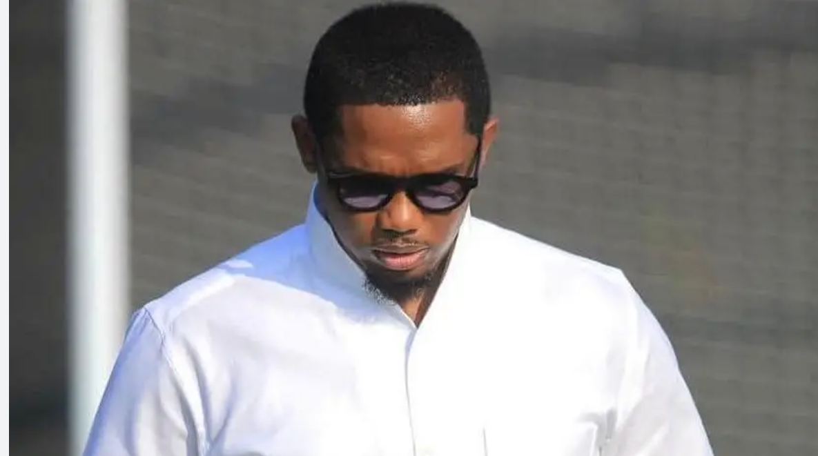 Samuel Eto'o Fils, Issa Hayatou, Fécafoot