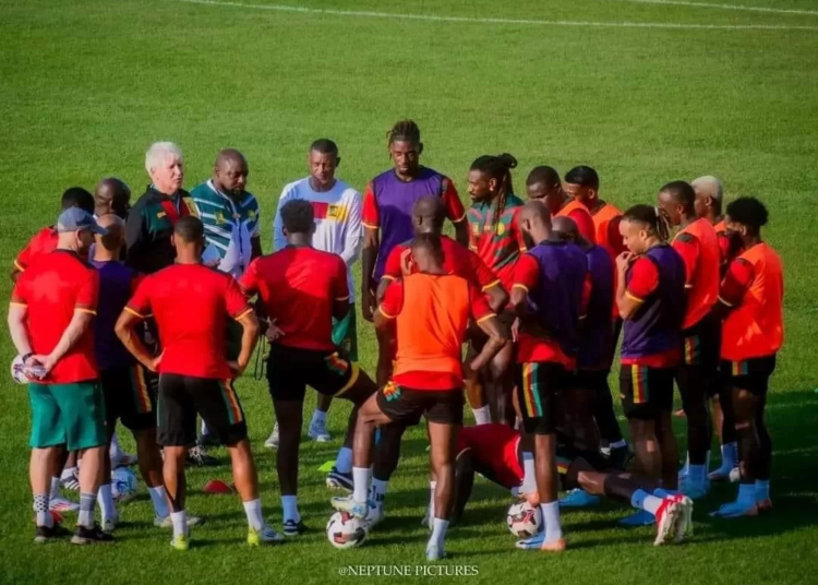 Les Lions Indomptables en réunion de crise à la Primature