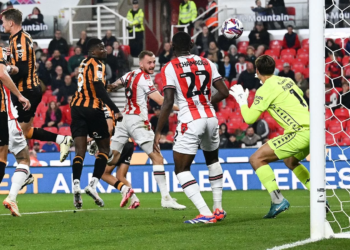 Stoke City et Tchamadeu, nouveau coach, même résultat