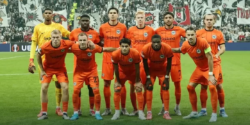 Eintracht Francfort, Dinan Ebimbe, Ligue Europa, Besiktas