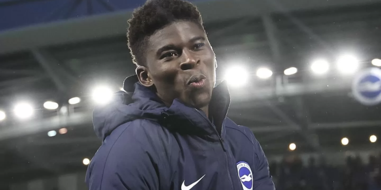 Brighton : Carlos Baleba doublement récompensé en septembre