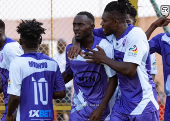 Colombe du Dja et Lobo