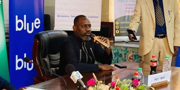 Match des légendes : la main tendue de Tony Obam à Samuel Eto’o