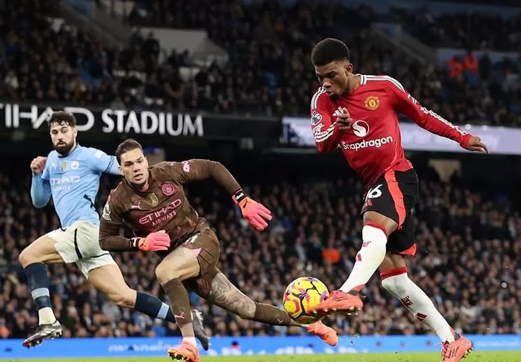 Manchester United : Amad Diallo change le match contre Man City
