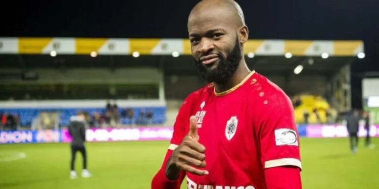 Didier Lamkel Ze tout proche de Saint-Trond VV !