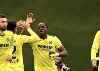 Karl Etta Eyong de nouveau buteur