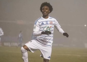 Rayane Messi illumine ses débuts et qualifie Strasbourg en Coupe de France