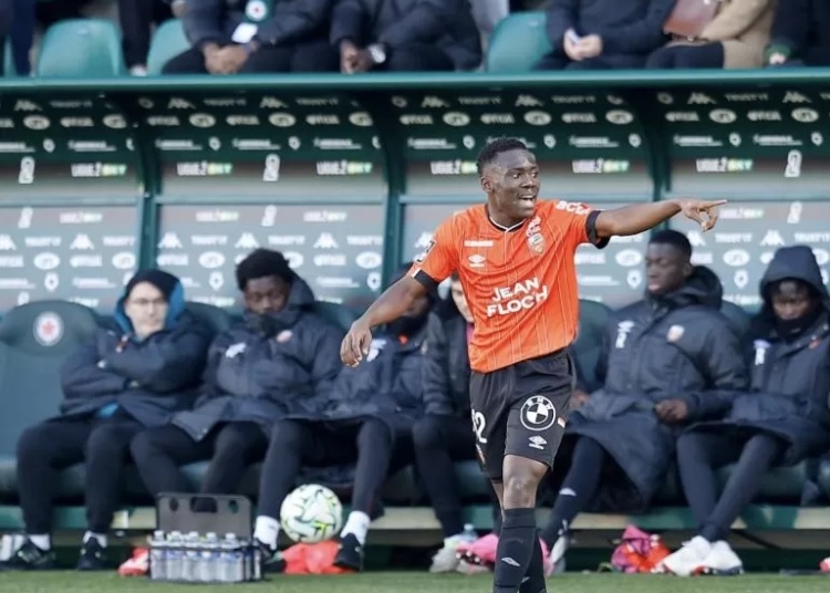 Ligue 2: Arthur Avom ouvre son compteur et offre la victoire à Lorient