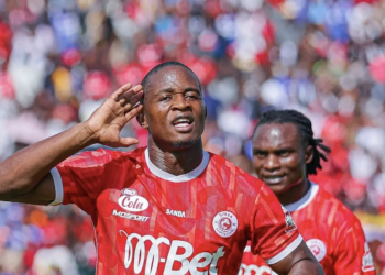 Leonel Ateba enflamme la NBC Premier League avec le Simba SC