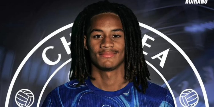 Officiel : Mathis Amougou rejoint Chelsea !