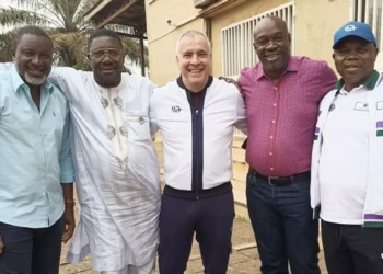 Andrea Picciau PDG de Fourteen est au Cameroun