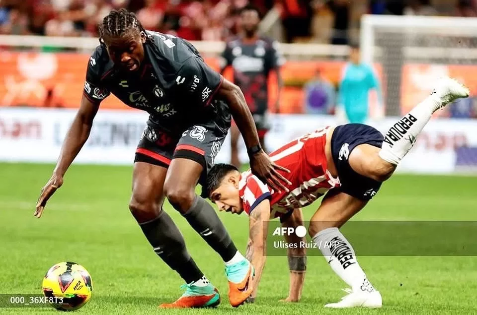 Frank Boya débute avec Tijuana mais sort sur blessure