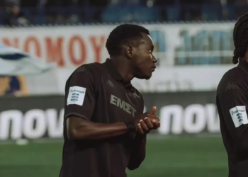 Grèce : Régis Mughe honore sa première titularisation avec Athens Kallithea