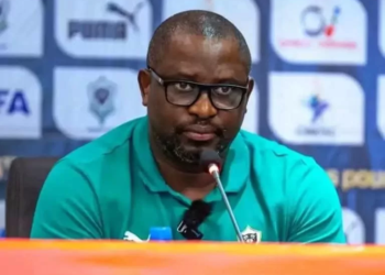 Thierry Mouyouma coach du Gabon n’a pas peur du Cameroun