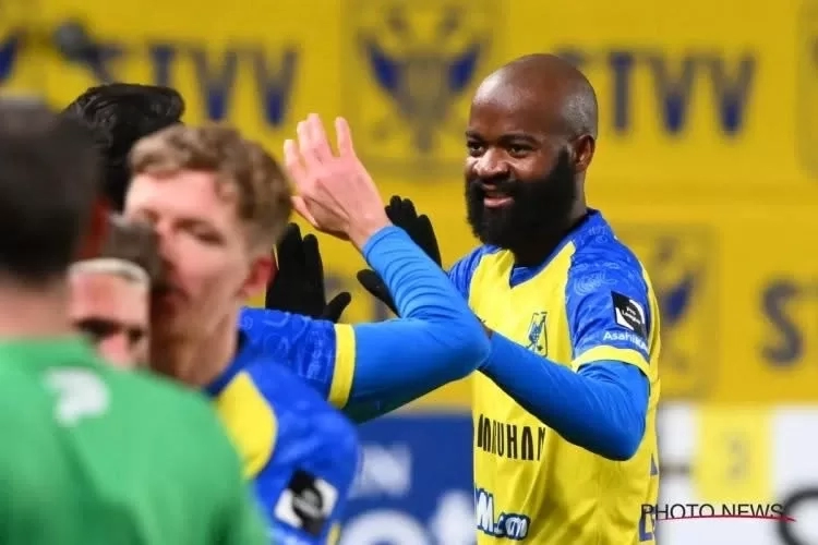 Belgique : l’improbable but de Lamkel Zé