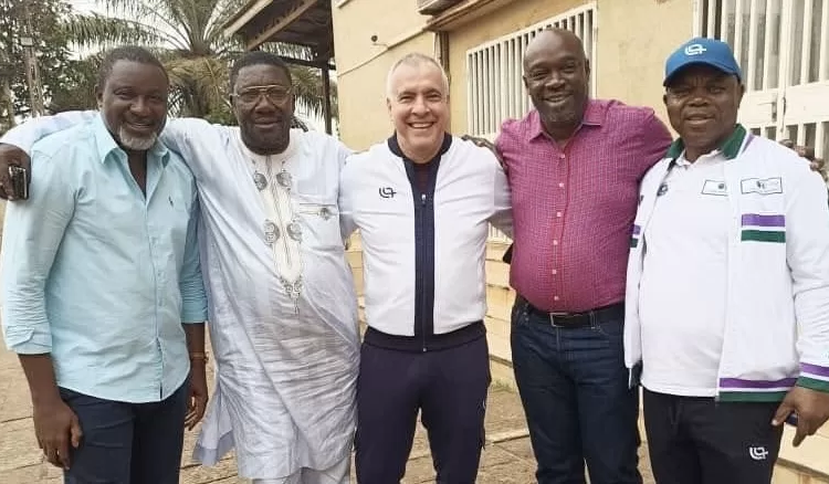 Andrea Picciau PDG de Fourteen est au Cameroun