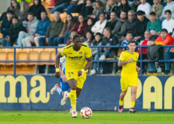 Espagne : Karl Etta Eyong brille encore