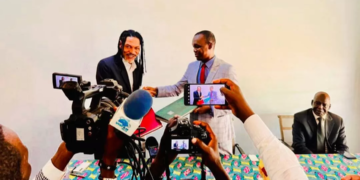 Rigobert Song a signé son contrat en Centrafrique