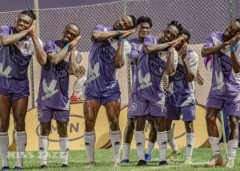 Colombe du Dja et Lobo envoie Coton sport dormir