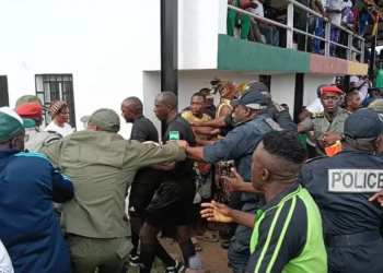 Stade Renard – Colombe : les arbitres échappent à un lynchage à Melong !