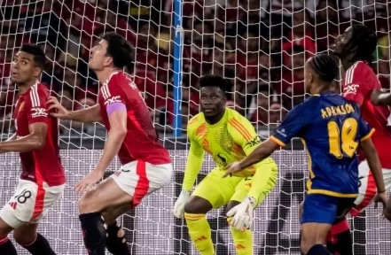 André Onana et United broient du noir face aux Asean Alls Stars 