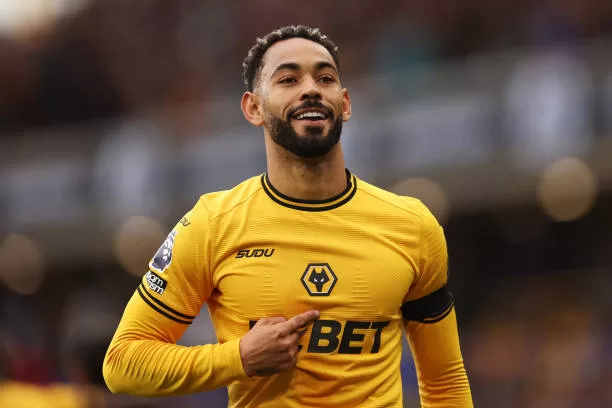 Mercato : Manchester United annonce sa première recrue estivale