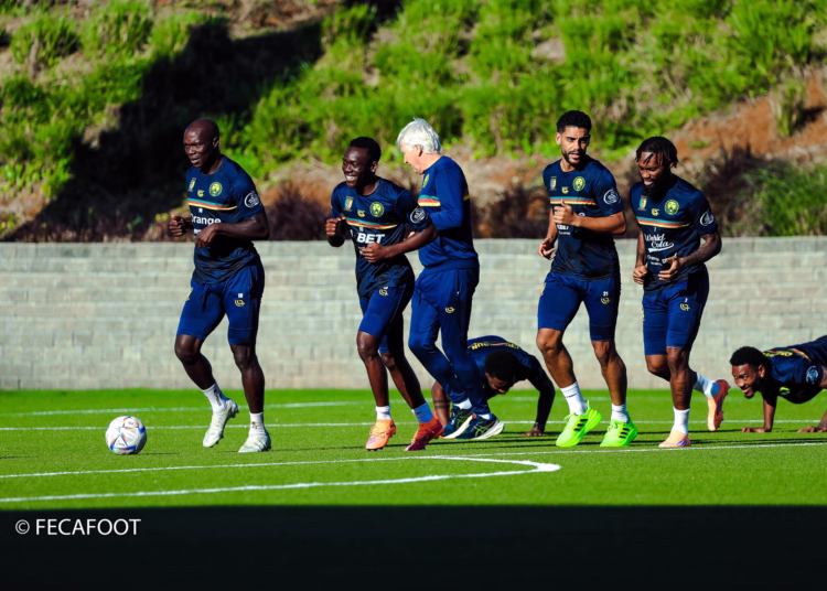 Première séance d’entrainement des Lions Indomptables en images !
