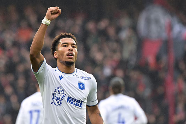 Danny Namaso et Auxerre sombrent encore, la crise s’installe à l’Abbé-Deschamps