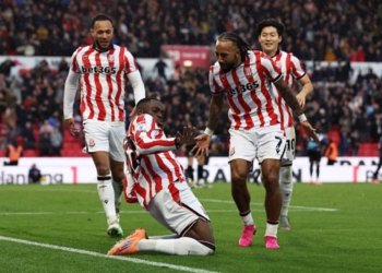 Championship : Tchamadeu et Stoke City se reprennent en main